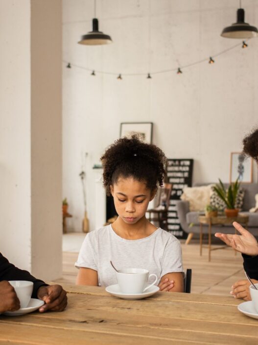 How to Trust Your Parenting Instincts (When Everything Feels Wrong) | foorum Insider